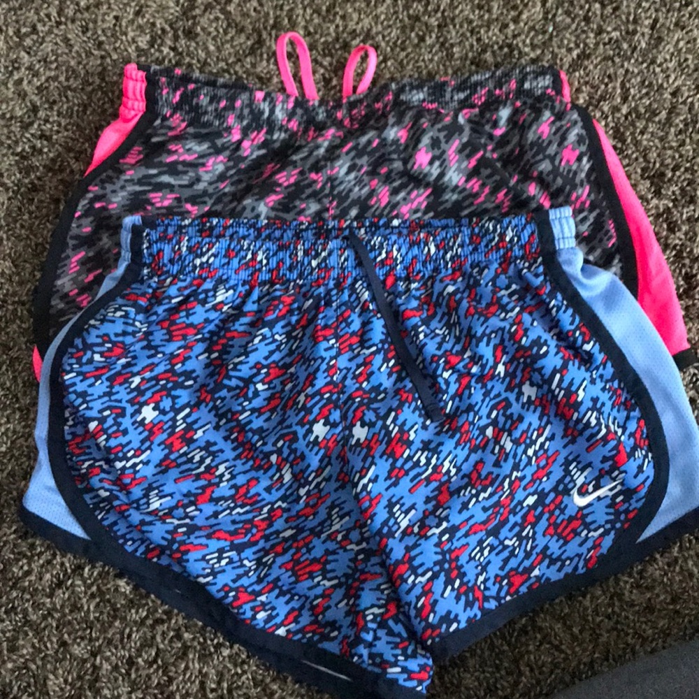 2 M Dry-Fit girls Nike  shorts